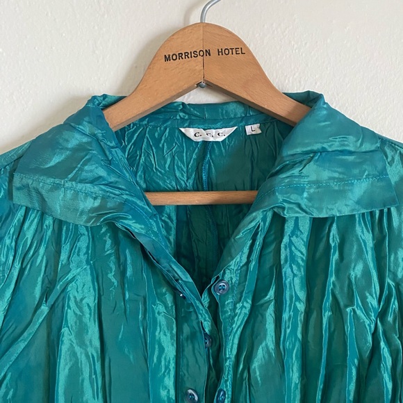 Vintage CCC Blue/Green Pleated Button Up Top - Picture 4 of 6